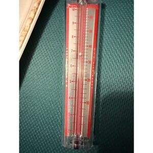 Dwyer Handheld Wind Meter Anemometer Dual Range 2-66 MPH with Case USA Made